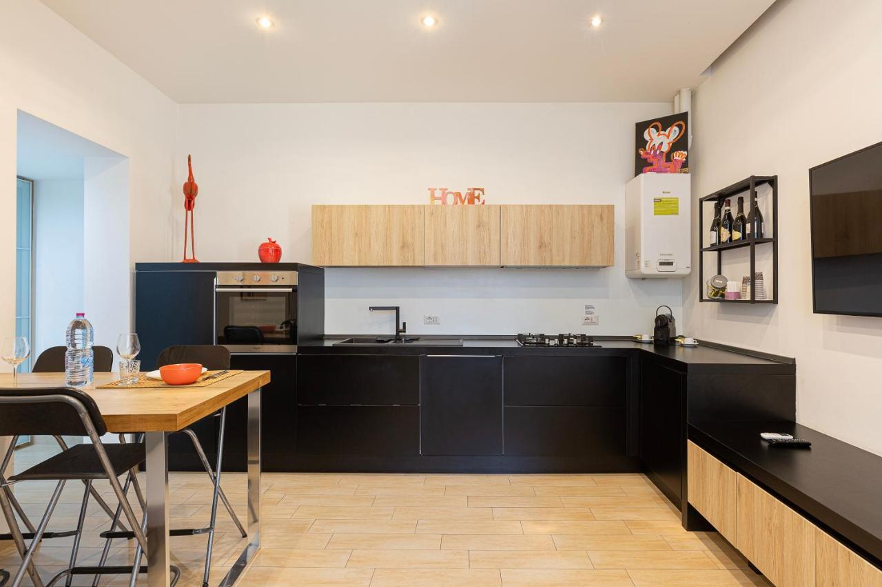 Old Town Pavia Apartment ภายนอก รูปภาพ